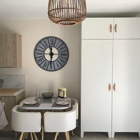 Apartamento Rez De Maxime Sémaphore Cours De Yoga Sainte-Maxime